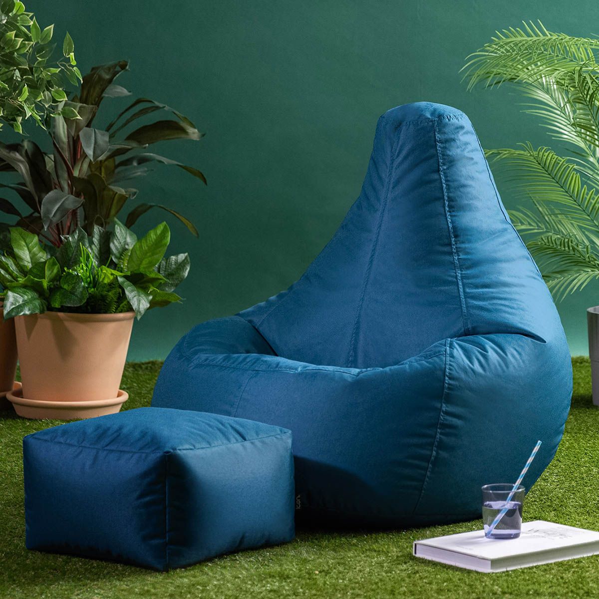 Veeva® Recliner Indoor-Outdoor Gaming Bean Bag & Footstool