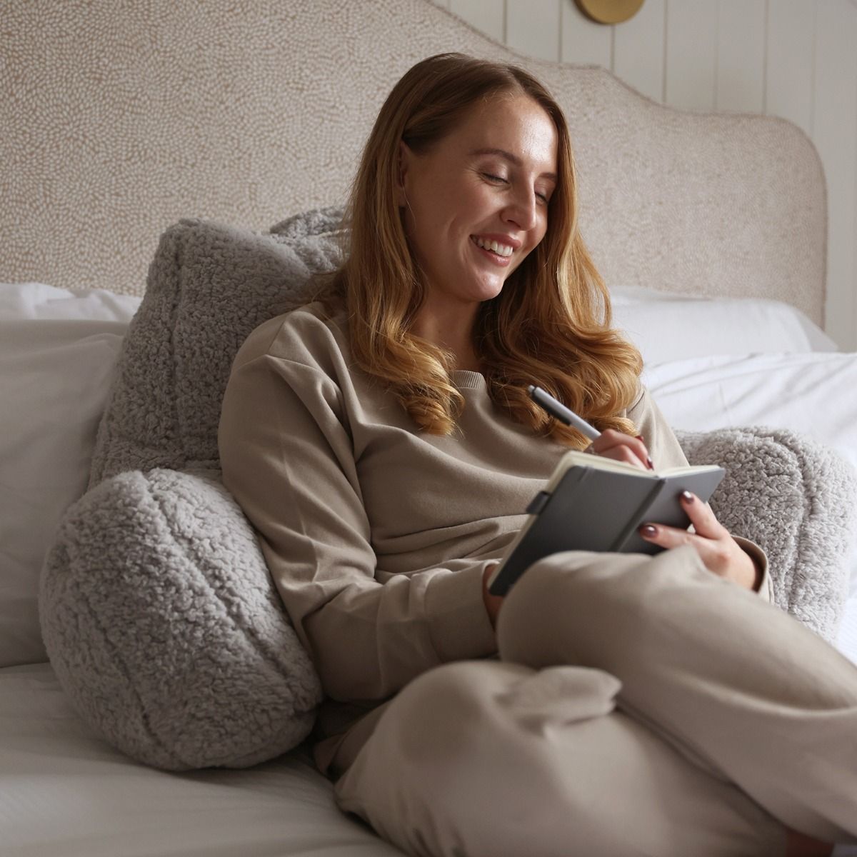 icon® Teddy Fleece Support Pillow