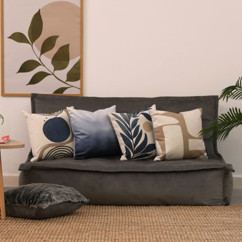 icon® Circle Print Cushion