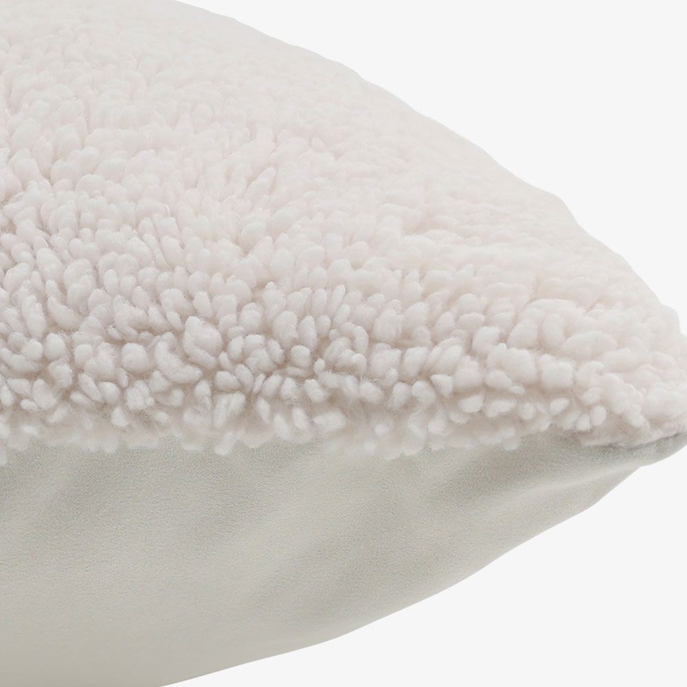 icon® Borg Fleece Cushion
