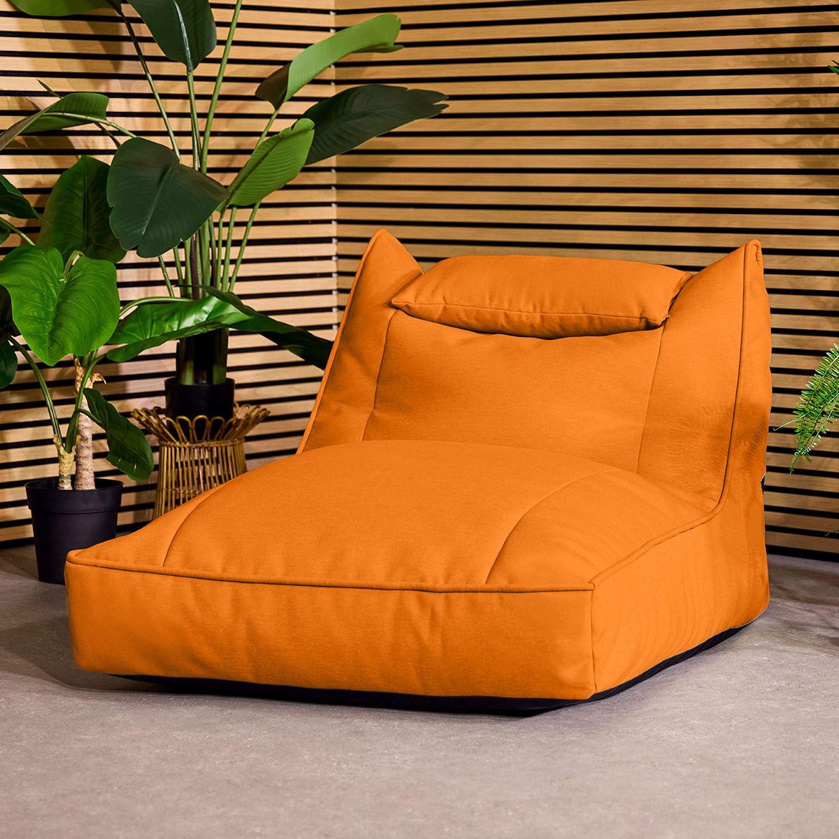 icon® Outdoor Lounger Bean Bag